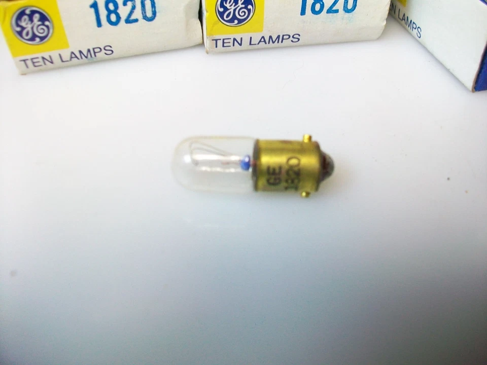10 NOS VINTAGE BOXES 0F 10 EA. GE # 1820 BULBS - Image 2 of 4