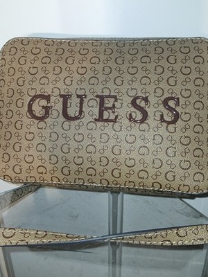 NWT GUESS Purse Shoulder brown and caramel with Logo