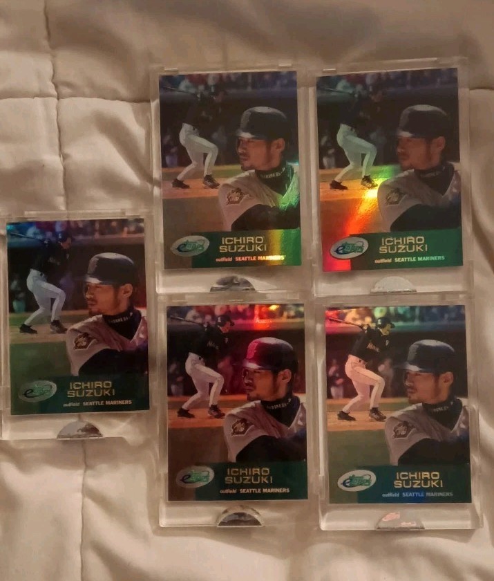 Ichiro Suzuki #100 (Baseball Cards 2001 Etopps) — is it worth grading?