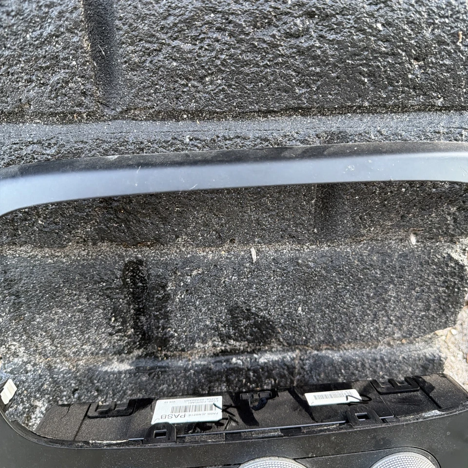 2014-2016 Kia Soul Ac Heater Temperature Control W Bezel Used Oem 97250-b2as0asb - Image 3 of 4