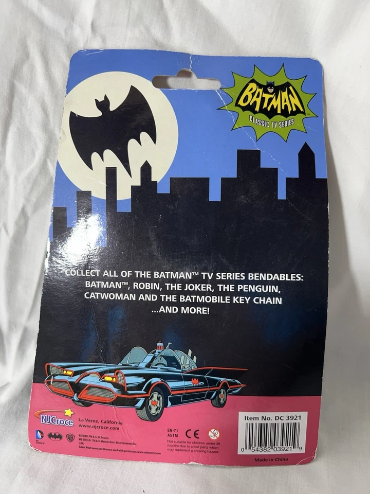 Figura Flexible Batman Serie de TV Clásica DC Comics Batman Nueva B9 Foto 2 de 4