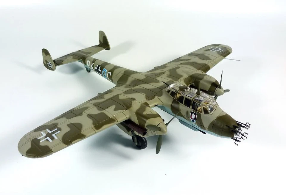 Corgi 1/72 Dornier Do215B-5, Luftwaffe II./NJG 2, Leeuwarden, Holland, 1942 - Image 2 of 4