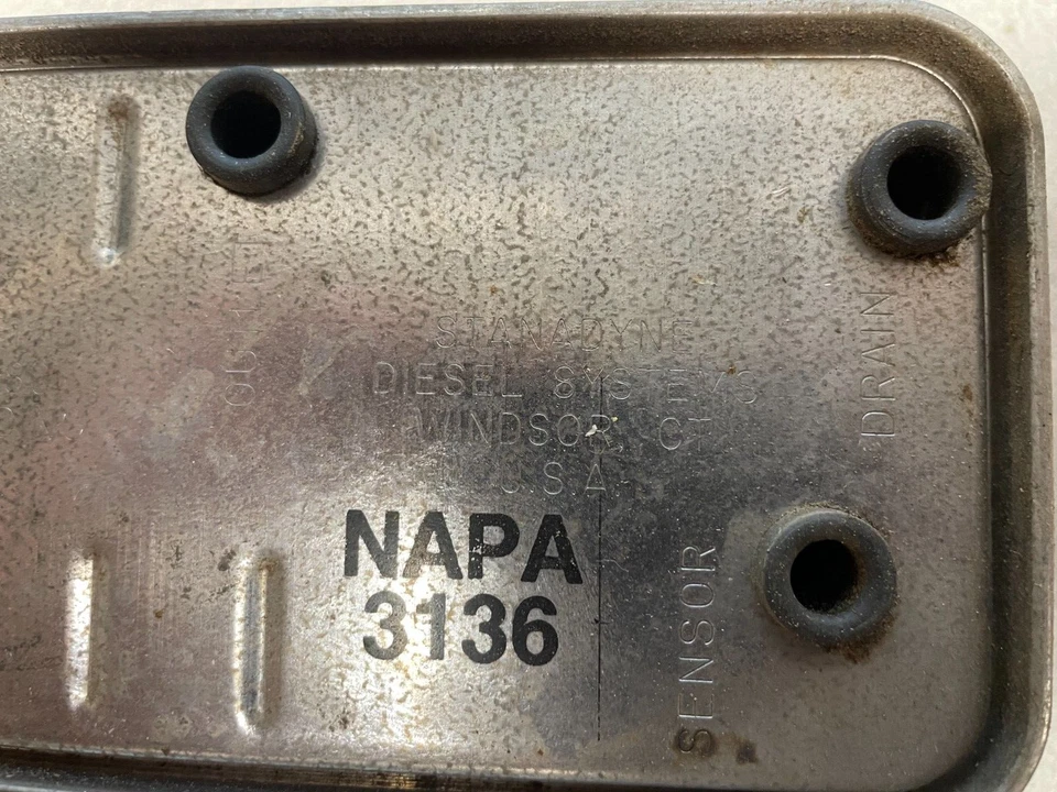 NOS NAPA OEM Gold Fuel Filter 87-91 GMC V1500 3136 - Image 3 of 4