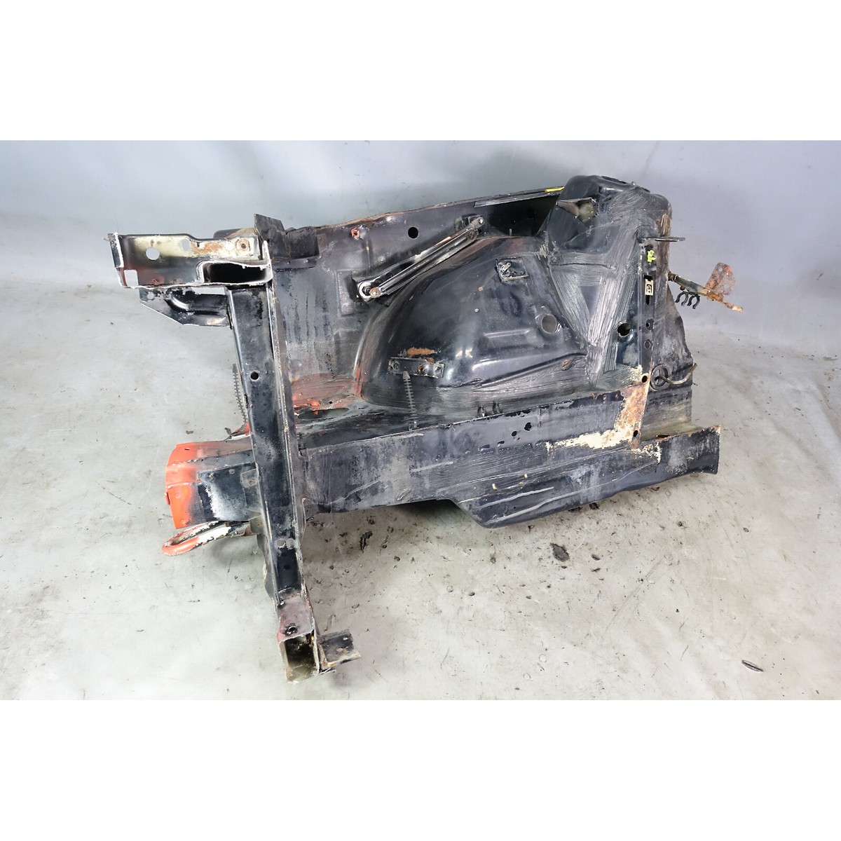 Damaged 87-93 BMW E30 3-Series Right Front Passenger Nose Frame