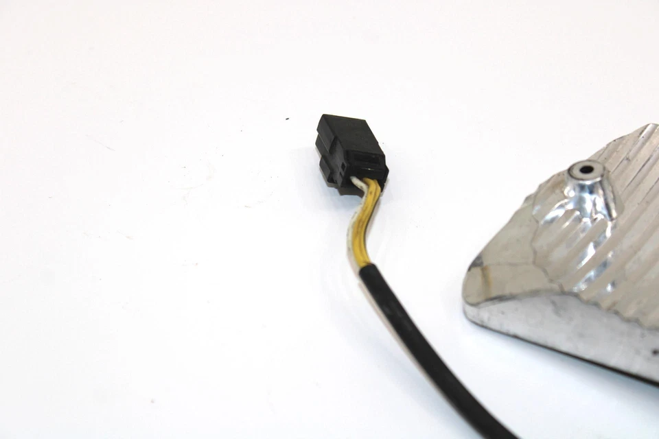 Оригинальный корпус заднего фонаря 2004 Ski-doo Gsx 600 Ho Sdi 510004018 SS102 - Изображение 4 из 4