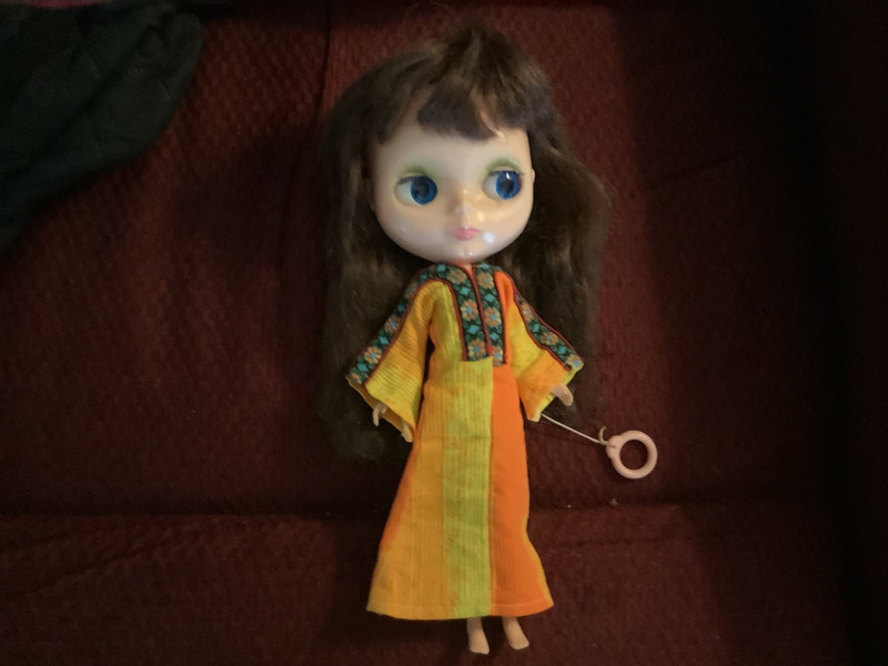 Vintage 1972 Kenner Blythe Doll Burnette Hair Bangs Dress Drawstring Works 