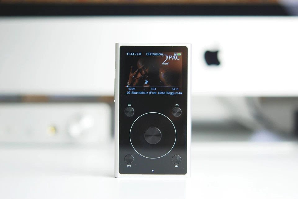 FIIO X1 (2nd Gen) High Resolution Lossless Music Audio Player (Silver) - Image 3 of 4