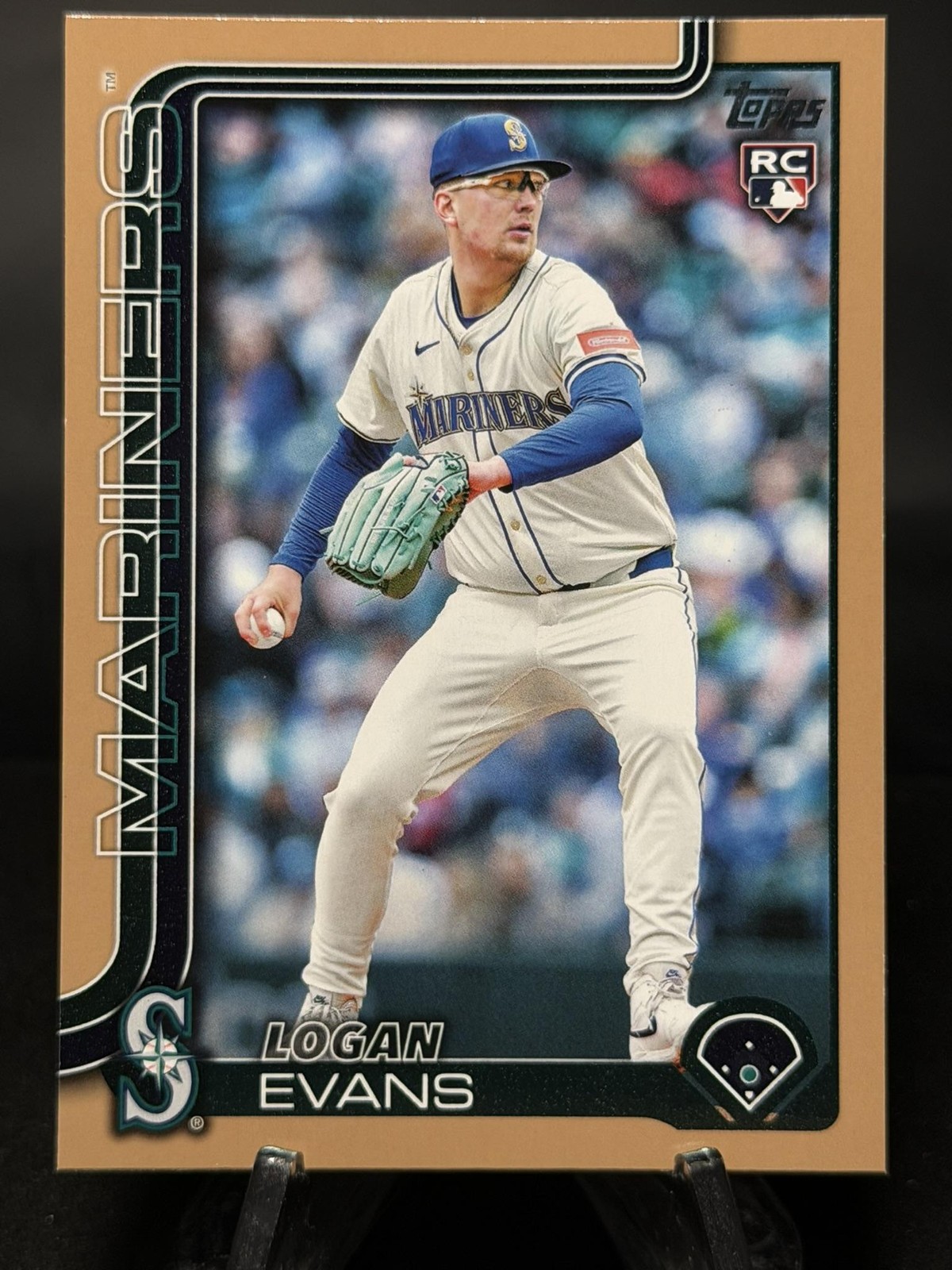 2025 Topps Update #US302 Logan Evans Gold #/2025