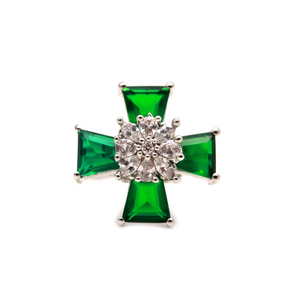 Anillo ajustable hecho a mano esmeralda verde | Anillo de cóctel plateado llamativo | Foto 2 de 4