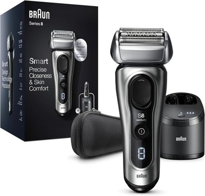 Braun Series 8 8467cc Rasierapparat - Silber (Kit mit 5-in-1 Reinigungsstation)