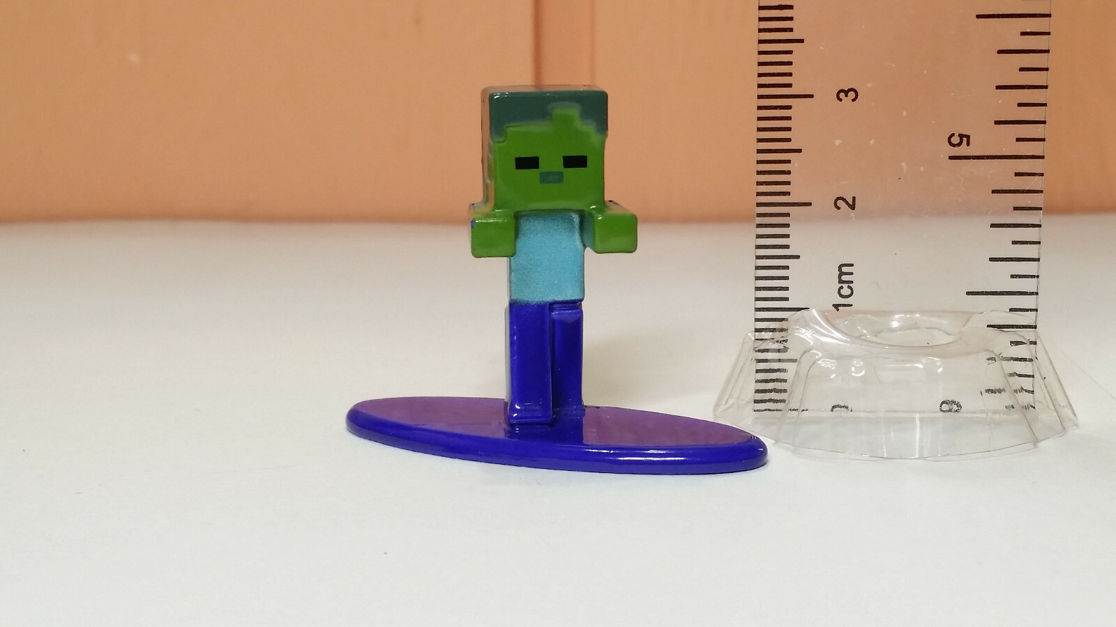 Baby Zombie MINECRAFT game Nano MetalFigs Metal Die Cast MiniFig figurine