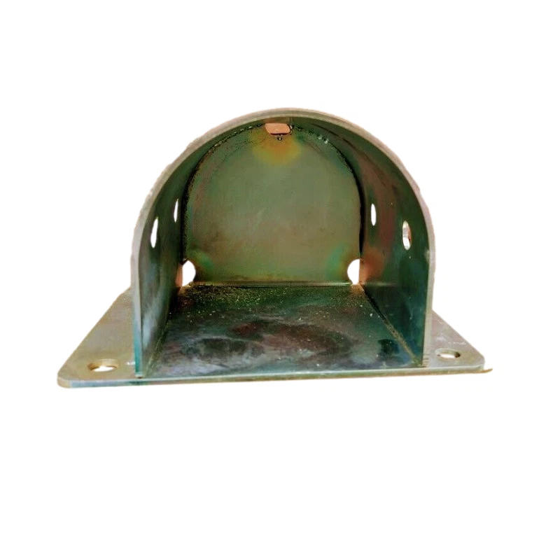 Staffa supporto fissaggio per parapetto per pali tondi travi in legno Ø 8/10 cm - Immagine 2 di 2