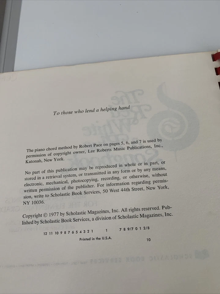 1977 The Red White & Blue Songbook Scholastic Patriotic Brotherhood Songs Spiral - Image 4 of 4