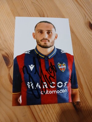 Signiertes Foto Giorgi Kochorashvili UD Levante NEU (2)