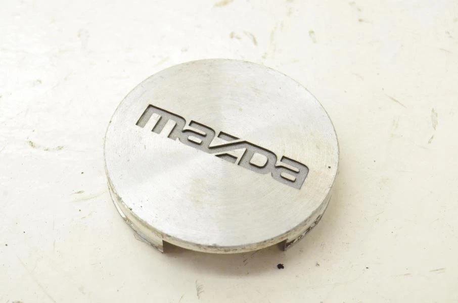 Tapa central de rueda Mazda Rx7 FC 1988  Foto 3 de 4