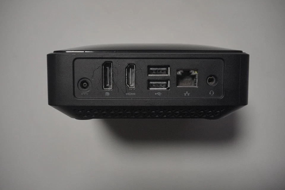 Dell Inspiron 3050 D12U Intel Celeron J1800 2.41GHz 8GB RAM 118GB SSD WINDOWS 10 - Image 4 of 4