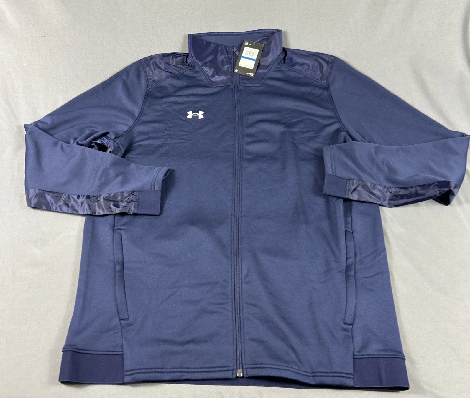 Under Armour Golf Jacket Command Full Zip XL Blue Polyester NWT MSRP $70
Opens in a new window or ta