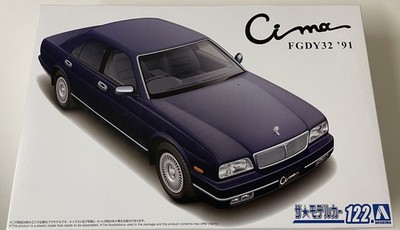 Aoshima 1/24 Nissan Y32 Cima Type III Limited L AV  91