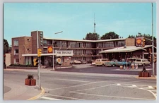 Sault Ste. Marie, Ontario The Diplomat Motel, Queen & Pim, Shell Chrome