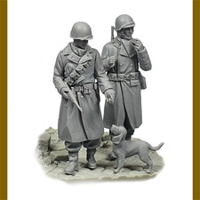 1/35 Resin Figure WW2 US Infantry Set 2 Figures Unassembled Unpainted