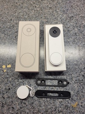Google - Nest Wired Doorbell (3rd Gen) 2K Video w/Gemini - Model: GA09967 - Snow