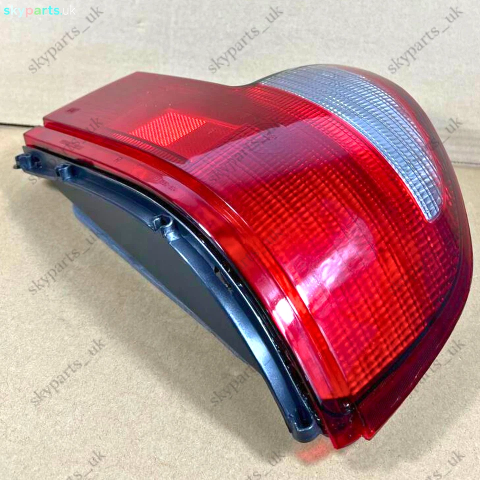 Proton Persona Wira C96 C97 C98 1993-2004 Right Side Tail Light Lamp - Image 2 of 4