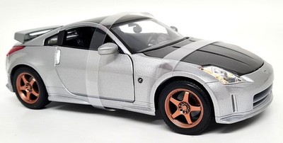 Maisto 1/18 Nissan 350Z Nismo Custom Silver Diecast Scale Model