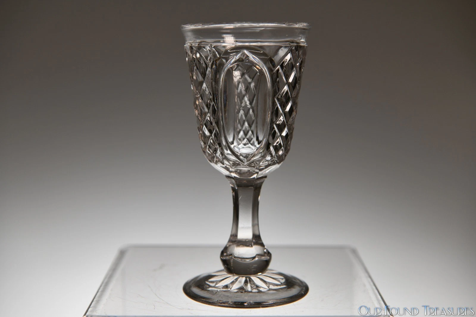 3Q 1800s LATTICE & OVALS / FLAT DIAMOND AND PANEL (OMN) 4.5” H Wine - Sandwich