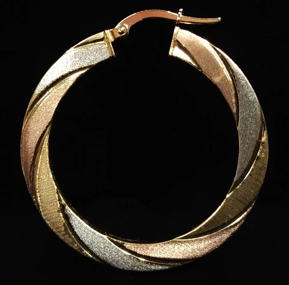 Vintage MILOR Italy 14K Gold Tri-Color Latch Back Hoop Earrings 3.00g (39123-1) - Image 3 of 4