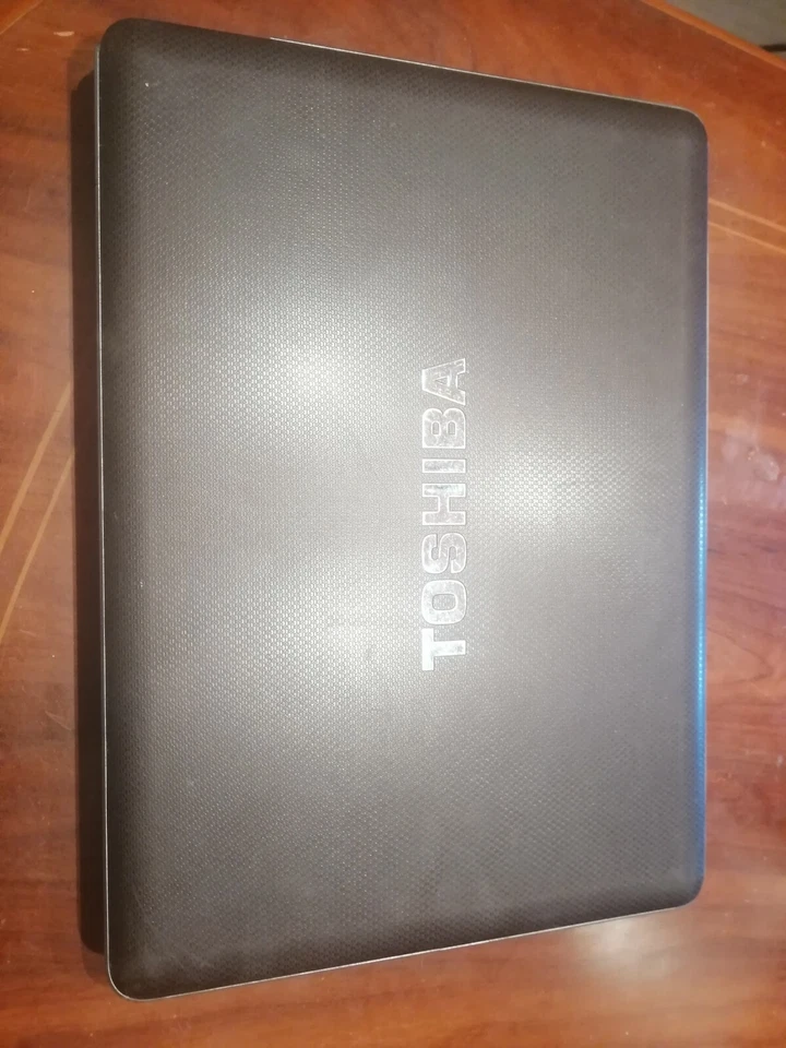 Toshiba U500-10M,Hdmi,Webcam,Wifi,Pant Estallada,Da imagen y funciona,nº5 - Imagen 4 de 4