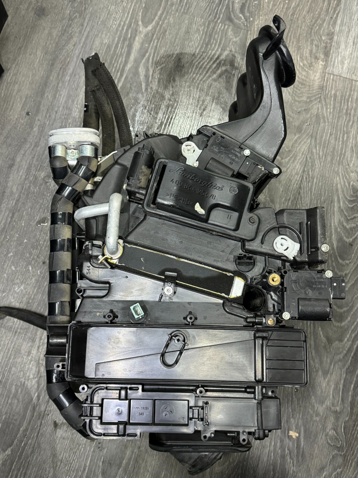 Lamborghini Gallardo. Rear Distribution Climate AC Evaporator Box 400820351A OEM