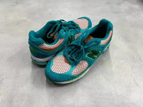 New Balance Men's Size 9 2002R Salehe Bembury Water Be The Guide ML2002RJ - Used