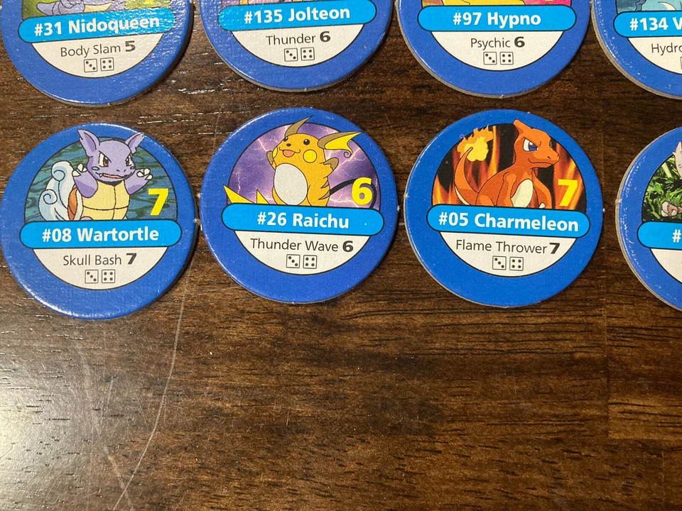 Pokemon Master Trainer Juego de Mesa 1999 Repuesto Blue Chip Piezas Pogs Foto 2 de 4