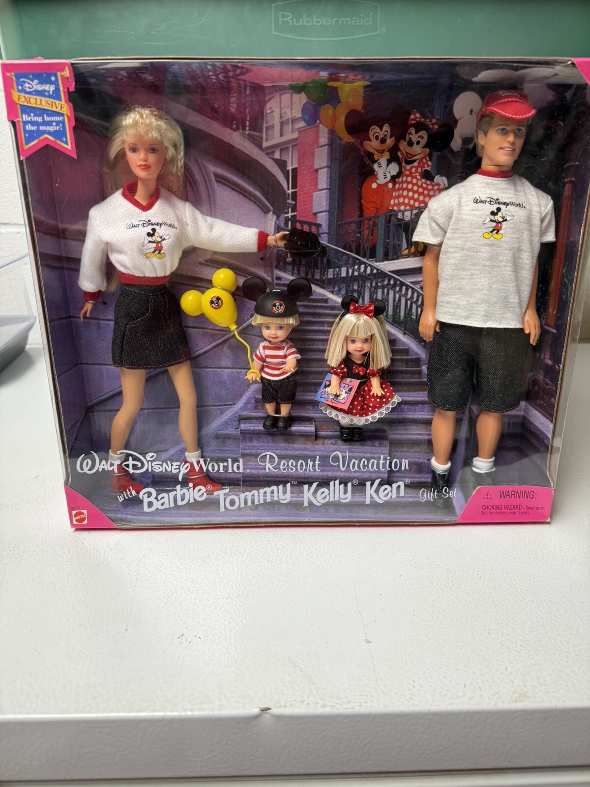 EXCLUSIVE Walt Disney World 1998 BARBIE Doll Resort Vacation Gift Set *NEW NRFB*