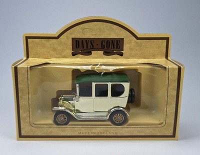 LLEDO DG33006a - 1920 FORD MODEL T CAR GOLD PLATED, Made in England