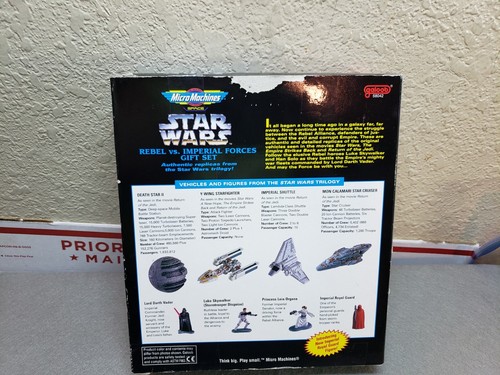 Micro Machines Space Star Wars Rebel vs Imperial Forces Gift Set 1994 NEW - Picture 2 of 6