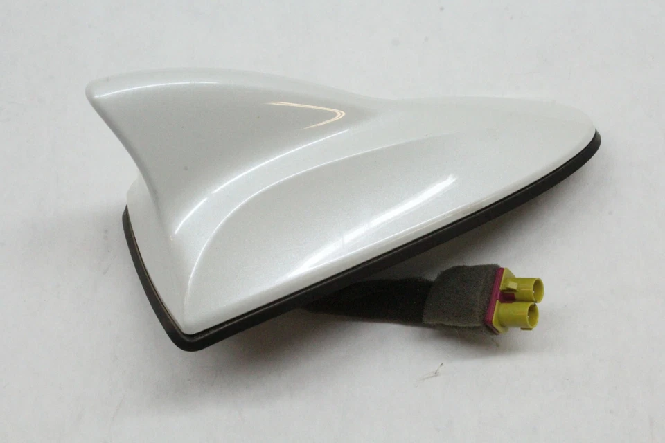 Hyundai Sonata 2013 techo aleta de tiburón antena blanca WJR OEM 09 10 11 12 13 14 Foto 3 de 4