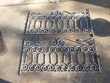 2 Vintage Antique Rustic Iron Garden Fence Sections/Panels  1.12.25 A