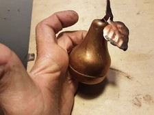 CURIOSO PORTACENERE ANNI 50-60 IN RAME A FORMA DI PERA ALTEZZA 9 CM