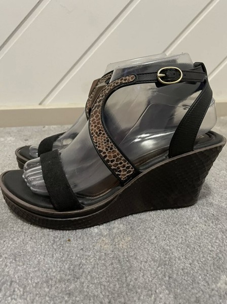 Grendha Womens Sandals Wedge Heels Brown & Bronze Size US 8 Eu 39 FAST POST AUS