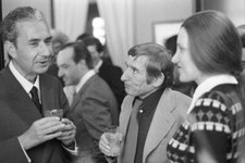 Aldo Moro with Renato Rascel and Giuditta Saltarini 1973 Old Photo