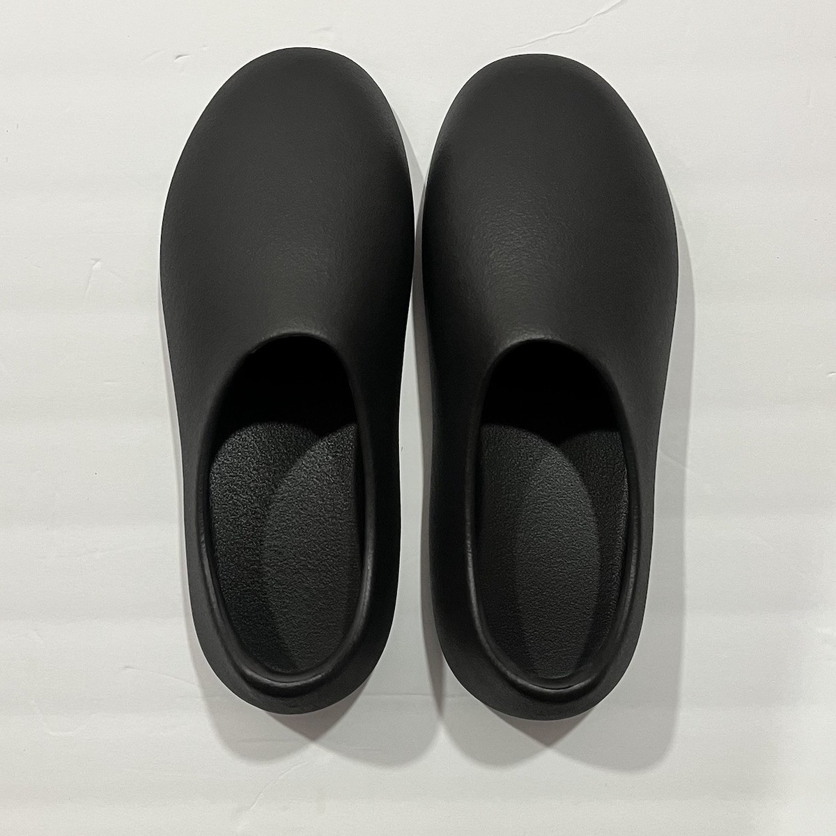 靴 YEEZY SL-01 Black 8 01 YZY Slipper Kanye West - Yeezy SLPR SL | adidas thintech