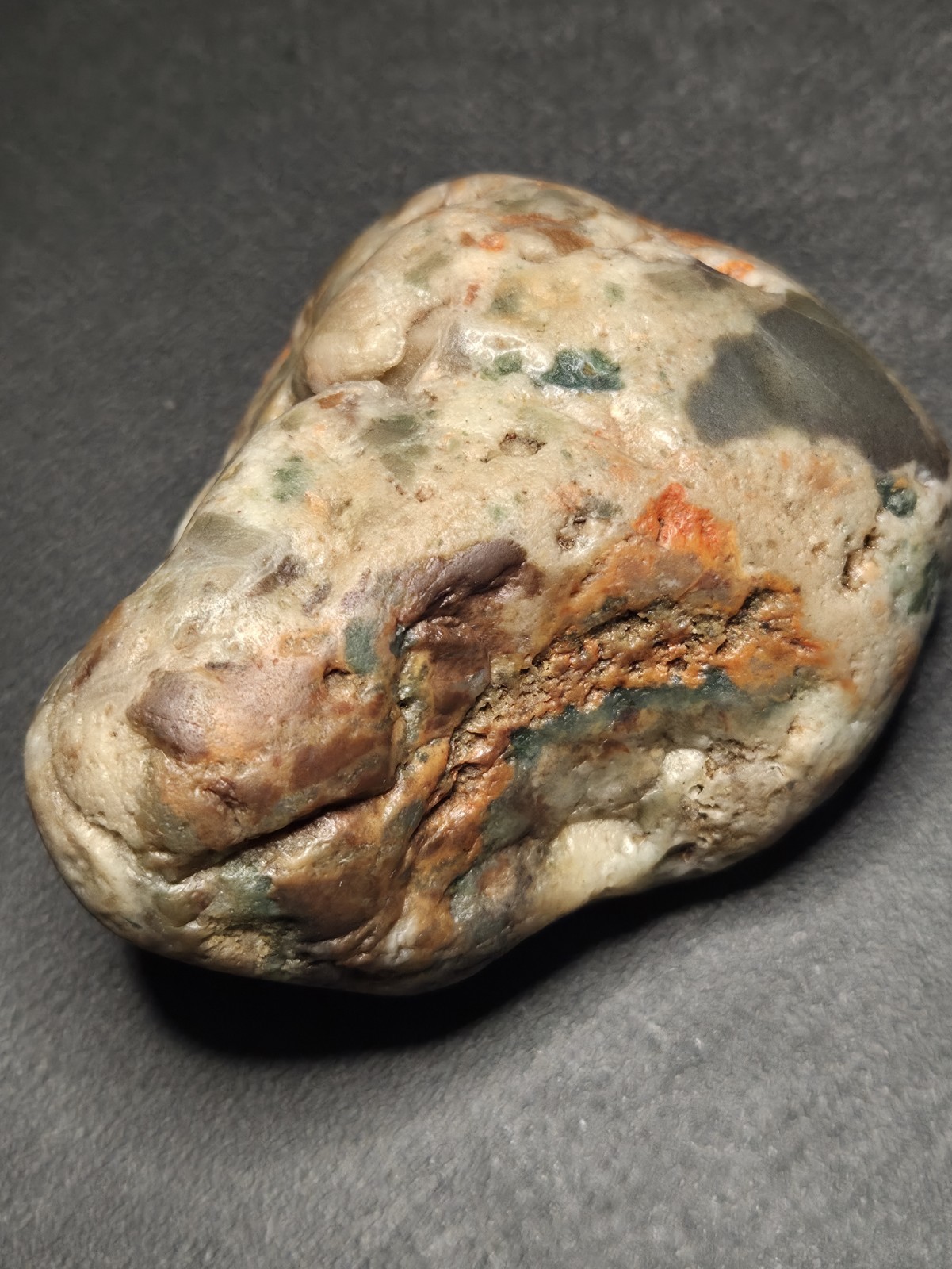 1 Lb Lake Superior Agate With Amazing Colors