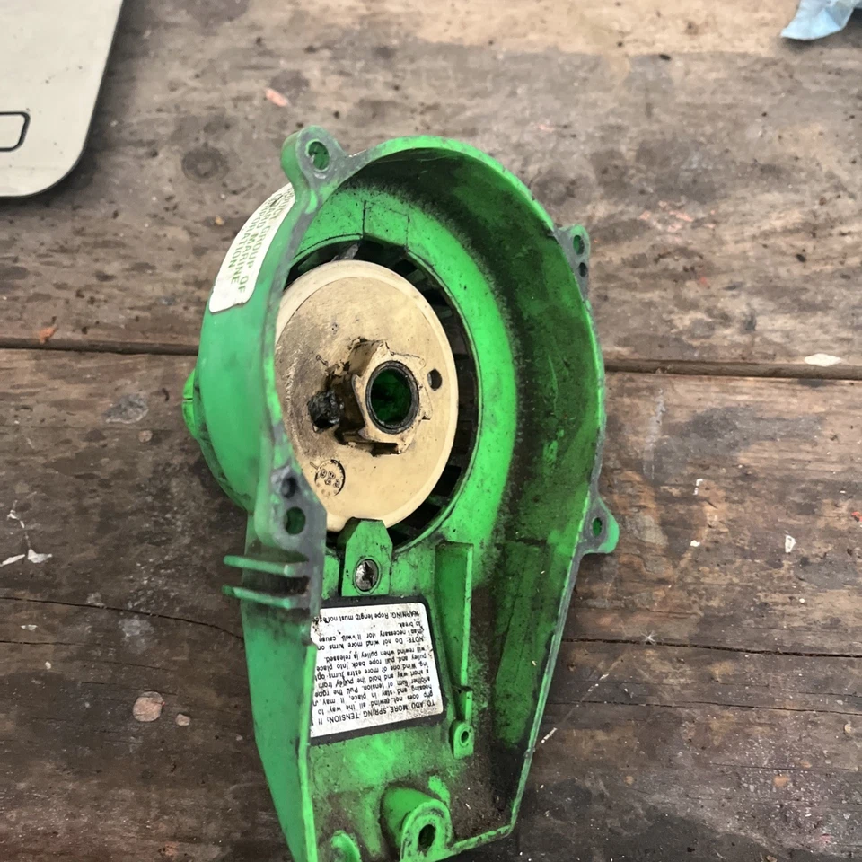 Lawn boy 31cc string trimmer recoil - Image 2 of 3