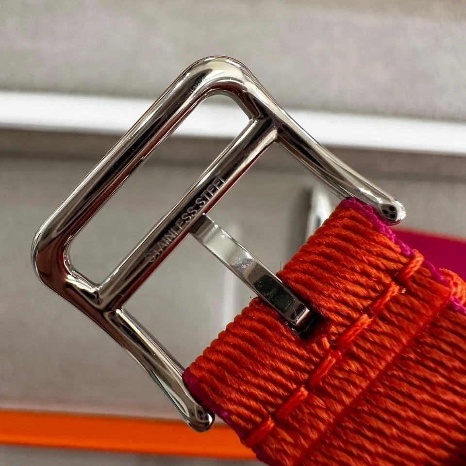 Hermes Apple Watch Band Series 6 40mm Pink Leather Used - Image 4 of 4