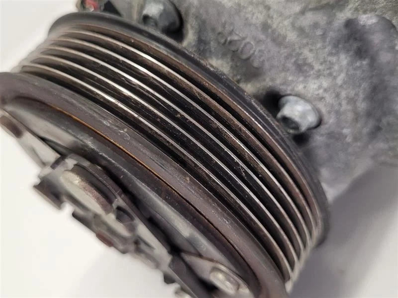 Compresor de aire acondicionado Nissan Sentra 2013 2014 2015 2016 2017 2018 2019   Foto 3 de 4