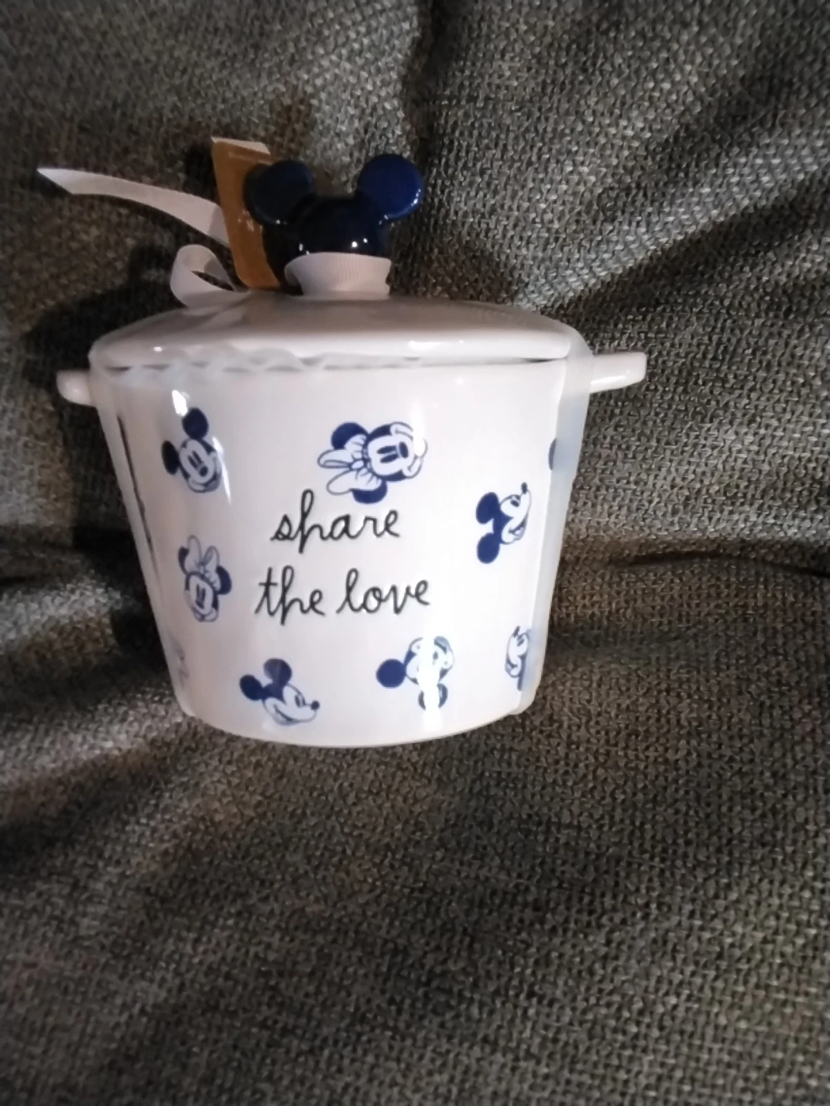 Rae Dunn Disney Share The Love Mickey And Minnie Baking Dish With Cover