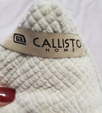 Luxury Callisto Home 24x24" Decorative Pillow & Down Feather Insert 