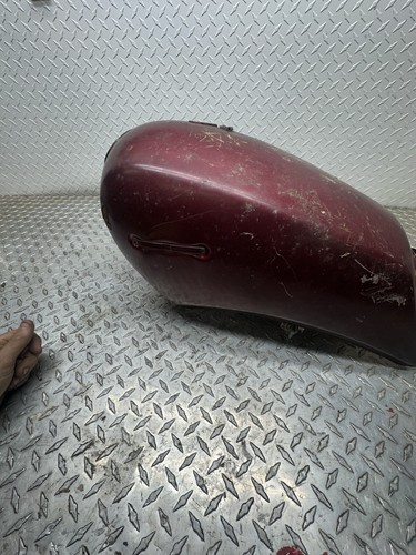 1982 Yamaha XV920 Virago Gas Tank Fuel Cell Petrol Reservoir OEM E7487 - Picture 5 of 8