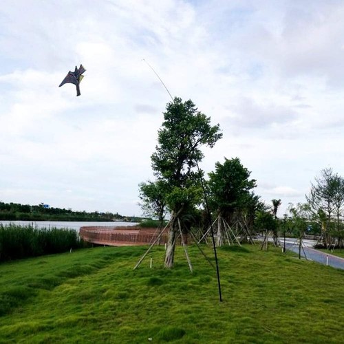 Yomyray Birds Scarer Hawk Flying Kite Simulated Hawk Flash Reflective Device . - Picture 3 of 10